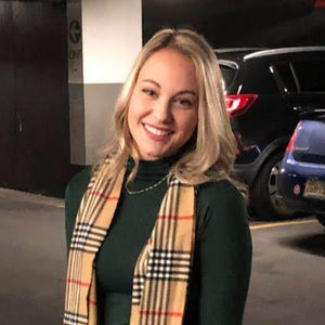 Meet your Posher, Sophie